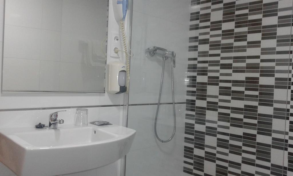 Hostal Juan De Austria II Aguadulce  Esterno foto